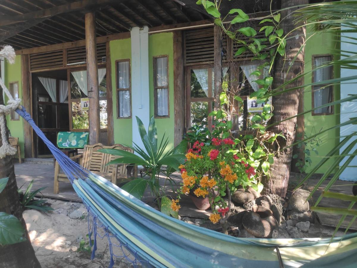 Oliver'S Laguna Eco Lodge Hotel Ngapali Exterior photo